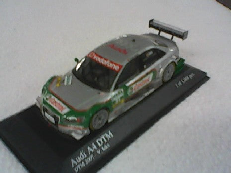 AUDI A4 DTM Miniature 1/43 - Modèle Réaliste de Compétition