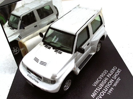 Mitsubishi Pajero Evo Court 1999 Blanc 1/43 - Modèle Miniature Vitesse