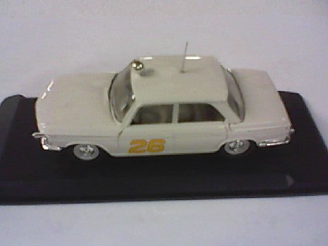 BMW 2000 RALLYE 1967 1/43 BLANCHE