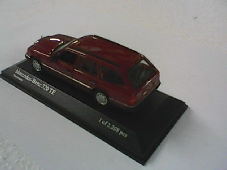 MERC.300 TE ROUGE METAL '
