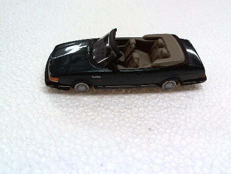 SAAB 900 Cabriolet Miniature 1/43 en Vert