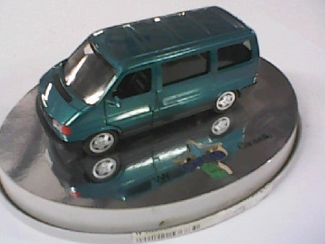 Maquette du VW Caravelle 1990 - Échelle 1/43 par Schaback