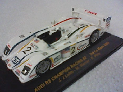 AUDI R8 3E LE MANS 2004 Miniature 1/43 IXO