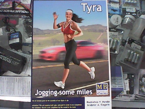 TYRA JOGGING 1/24