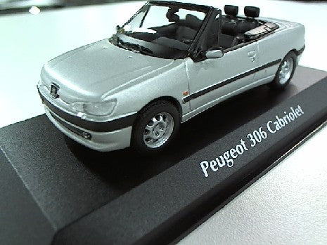 PEUGEOT 306 CABRIOLET ARGENT 1/43