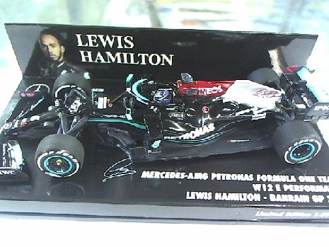 MERCEDES AMG PETRONAS W12 HAMILTON BAHRAIN