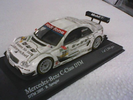 Miniature MERC C Spengler 1/43 par Minichamps - Détails Précis et Finition Haut de Gamme