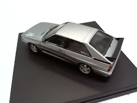 AUDI QUATTRO MULET -TEST GRIS