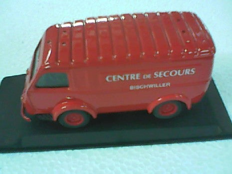 RENAULT 1000KG CENTRE DE SECOURS 1/43