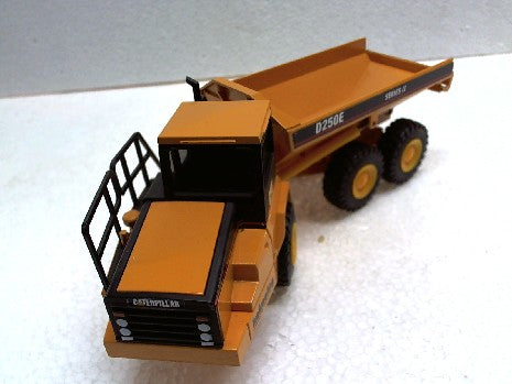 CAT D 250E DUMPER ARTICUL╔ SERIE 2
