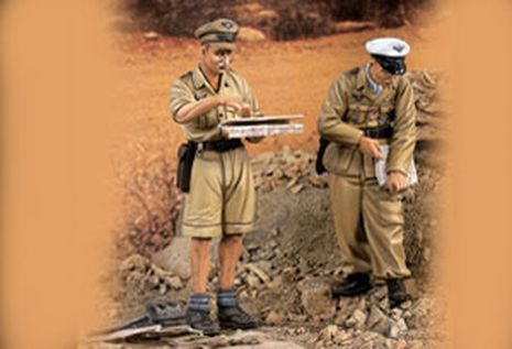 OFFICIERS LUFTWAFFE x 2  1/35