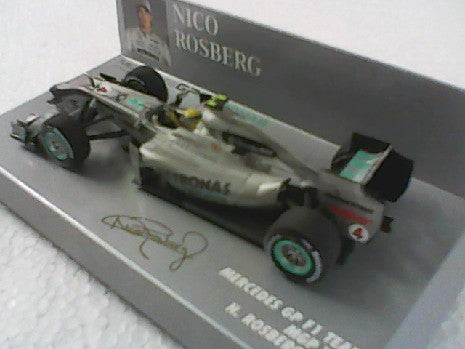 Miniature Formule 1 Mercedes GP Petronas MGP W01 - Nico Rosberg - 2010 1/43