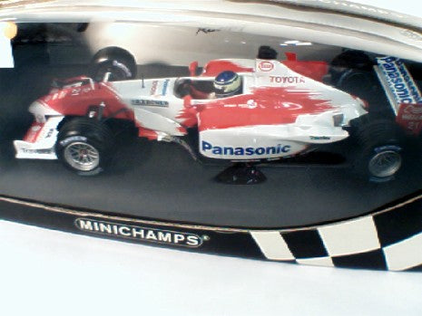 Miniature PANA TOYOTA TF103 - Voiture de Formule 1 1/43 en Détail