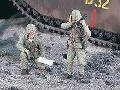 US MARINE RADIO+COMMAND. 1/35