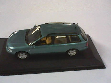 AUDI A4 AVANT 1999 BLEUE 1/43 - Miniature de Collection