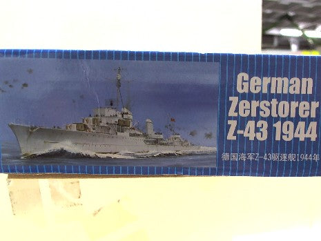 DESTROYER Z-34 ZERSTORER 1944 1/350