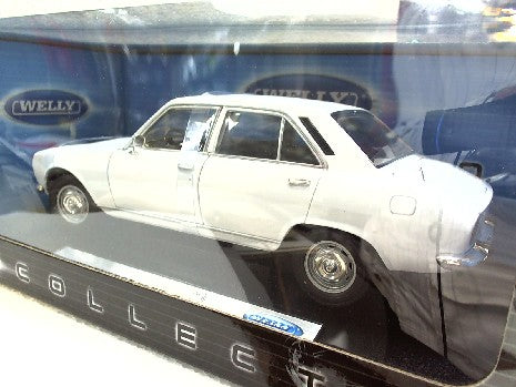 PEUGEOT 504 1/18 BLANCHE