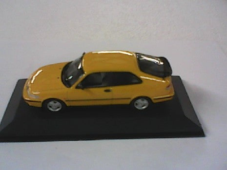 SAAB 9-3 COUPE JAUNE 1/43