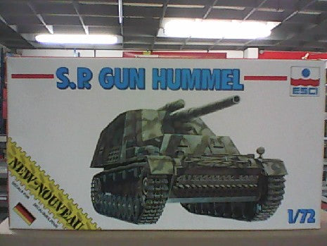 S.P GUN HUMMEL  1/72