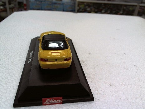 BMW Z3 JAUNE 1/43
