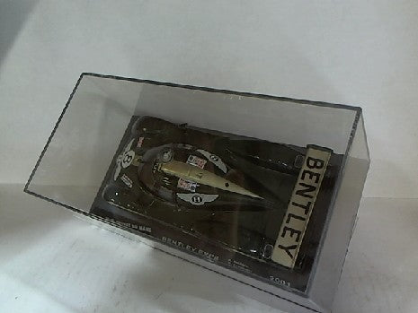 BENTLEY EXP8 A.WALLACE 2001 - Maquette de Voiture de Course 1/43