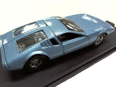 DE TOMASO MANGOUSTE BLEU 1/43