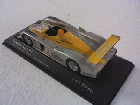 Miniature Audi R8 12H Winner 2002 - Minichamps 1/43
