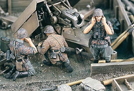 EQUIPAGE ALLEMAND 3 FIG  1/35