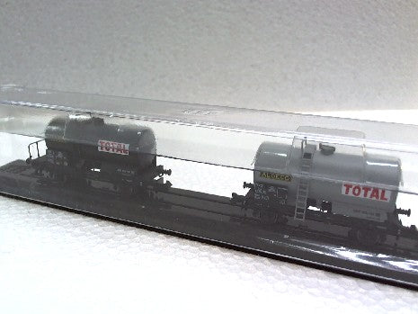 4 WAGONS CITERNES SOUDEE ACEM 29 TOTAL ET ALGECO N