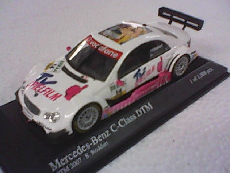 Miniature Mercedes-Benz C Class DTM 1/43 par Minichamps