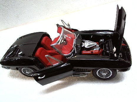 CORVETTE STING RAY 1967 1/20
