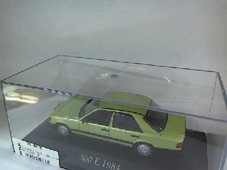 MERCEDES 300E 1984 1/43