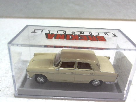PEUGEOT 404 IVOIRE HO