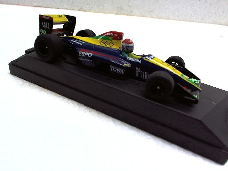 LARROUSSE LAMBORGHINI ERIC BERNARD 1/43
