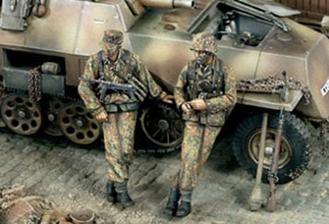 BORD DE LA ROUTE ALL.WW2 1/35