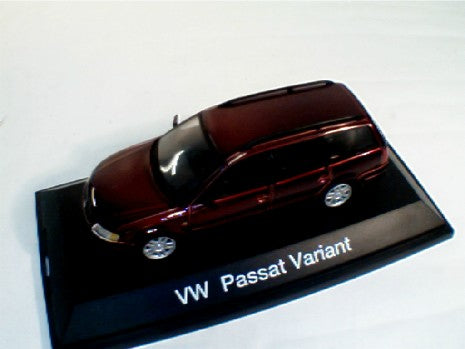 VW PASSAT VARIANT  ROUGE 1/43