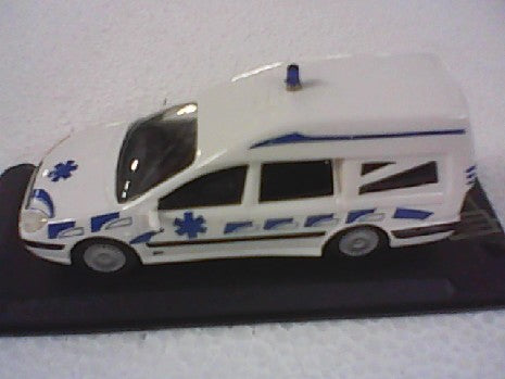 Modèle réduit CITROEN C5 Ambulance - Miniature de collection 1/43