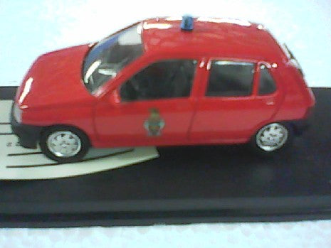 Maquette CLIO 4 PORTES 1/43 - VEREM