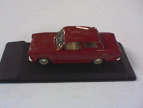 FORD CORTINA BERLINE 1965 1/43 - Modèle Réduit Rouge