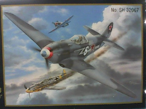 YAKOVLEV YAK-3 REGT NORMANDIE NIEMEN FRONT RUSSE 1943 1/32