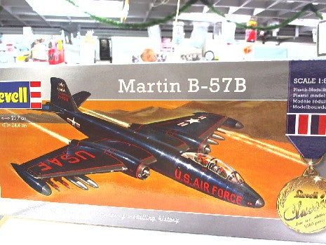 MARTIN B-57B 1/80