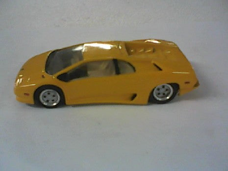 LAMBORGHINI DIABLO JAUNE 1/43