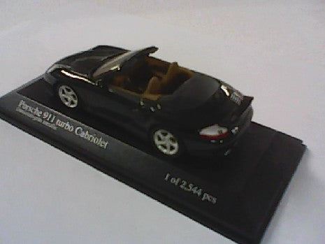 PORSCHE 911 TURBO CABRIOLET 2003 VERTE METAL 1/13