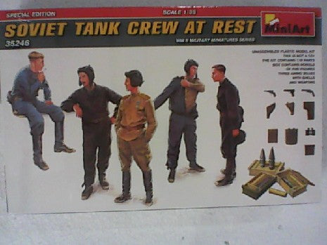 EQUIPAGE DE CHAR SOVIETIQUE AU REPOS-EDITION SPECIALE 1/35