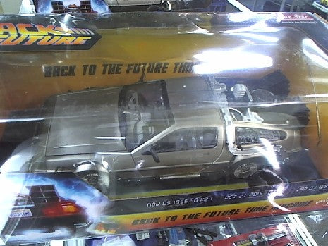 DELOREAN RETOUR VERS LE FUTURE I 1/18