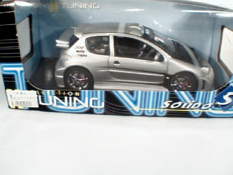 206 TUNING 1/18 GRIS / CAPOT CARBONE