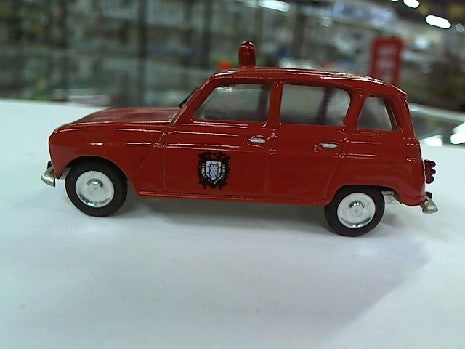 RENAULT 4L POMPIER