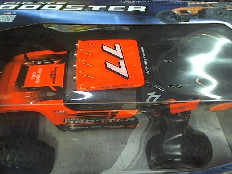 PIRATE BOOSTER 4WD 6LED 35KM/H 1/12