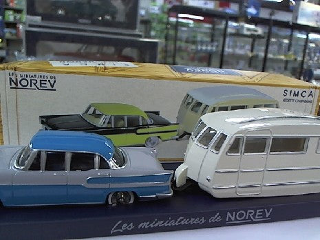 SIMCA VEDETTE CHAMBORD 1958 ET CARAVANE H╔NON 1/43