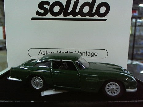ASTON MARTIN 1952 VERT